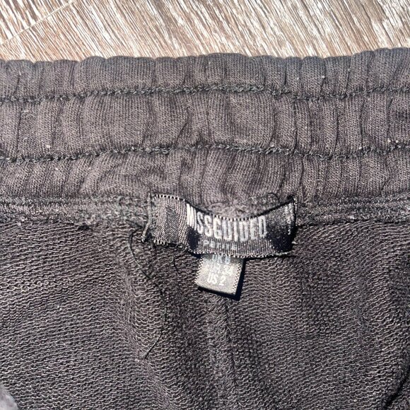 Missguided Black Jogger Sweatpants - Picture 2 of 3